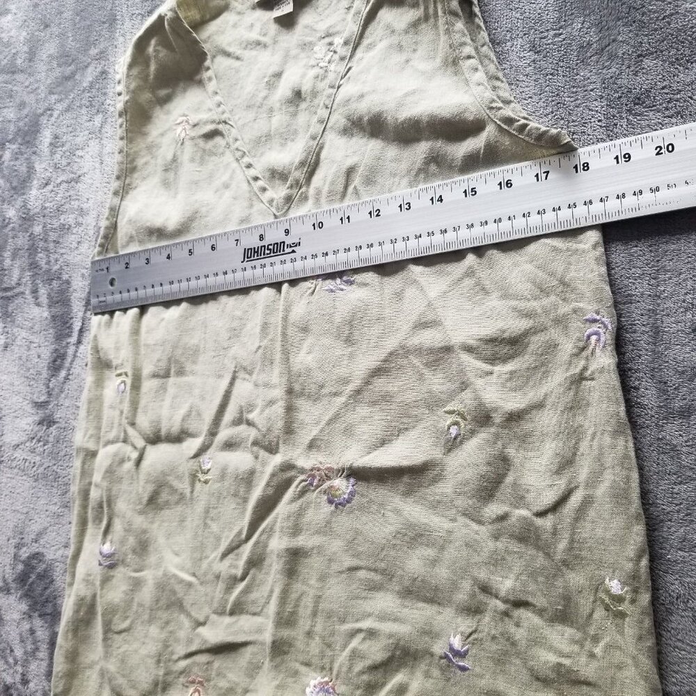 NU Construction Women's Sleeveless V-Neck Top Floral Embroidered Linen Sz Medium - Picture 5 of 6